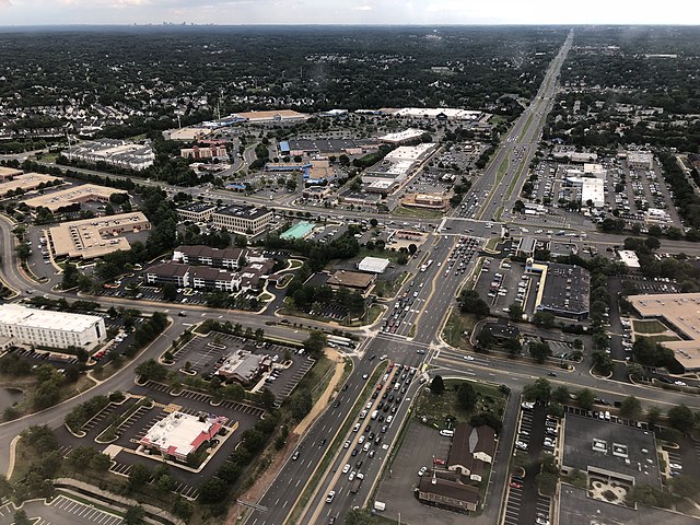 Central Chantilly, Virginia
Wikimedia
Link: https://upload.wikimedia.org/wikipedia/commons/thumb/e/ec/2019-07-22_15_59_39_View_east_along_U.S._Route_50_%28Lee_Jackson_Memorial_Highway%29_at_Sullyfield_Circle%2C_Centerview_Drive%2C_Centreville_and_Walney_Roads_in_Chantilly%2C_Virginia%2C_viewed_from_a_plane_heading_for_Washington_Dulles_International_Airport.jpg/800px-thumbnail.jpg 