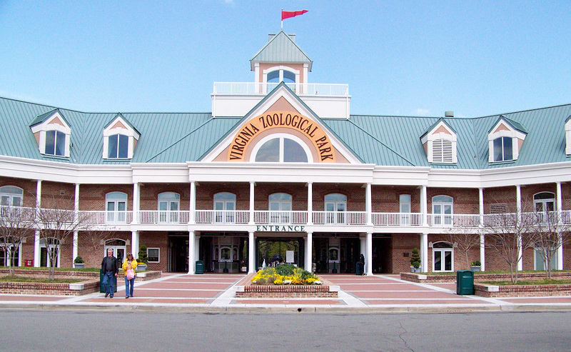 Main Entrance of Virginia Zoological Park
Wikimedia
Link: https://upload.wikimedia.org/wikipedia/commons/0/09/Norfolk_Zoo_Entrance.jpg