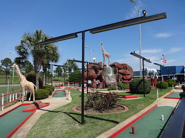 Putt-Putt Miniature Golf Course
Wikimedia
Link: https://upload.wikimedia.org/wikipedia/commons/thumb/0/07/Miniature_golf_01%2C_Fun_Park.JPG/800px-Miniature_golf_01%2C_Fun_Park.JPG