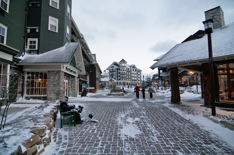 The Village at Snowshoe Mountain
Wikimedia
Link: https://upload.wikimedia.org/wikipedia/commons/4/44/The_Village_at_Snowshoe.jpg