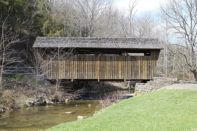 Indian Creek Covered Bridge External View / Wikipedia / Antony22
Link: https://en.wikipedia.org/wiki/File:Indian_Creek_Covered_Bridge_2022a.jpg